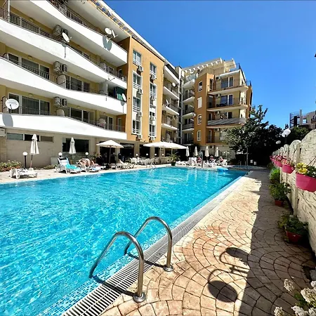 Blue Marine - Menada サニービーチ