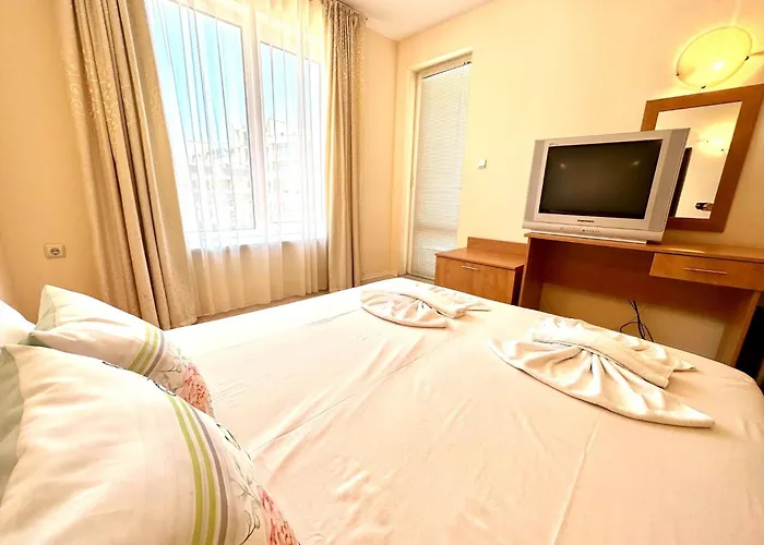 Apartment Blue Marine - Menada Slantschew brjag